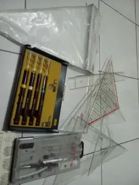Pena Rotring dan penggaris Ziggel Kondisi 95%
