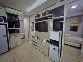 Sewa 3 Kamar Tidur Furnished Luxury Tower Geranium Apartemen Bassura