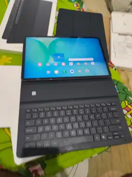 Samsung Tab S10 FE+ 5G. 12/256