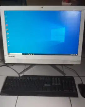 Pc all in one lenovo 300 core i3 gen6 tinggal pakai aja