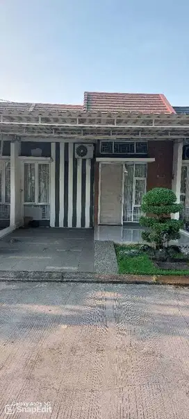 Disewakan rumah siap huni di mutiara gading city brkasi