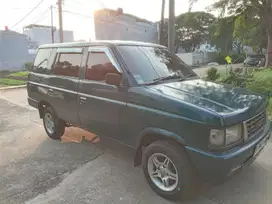 Isuzu Panther NEW ROYAL 2.5 TH 2000.