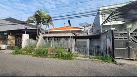 Jual Rumah Hitung Tanah Lebak Row Jalan 3 Mobil