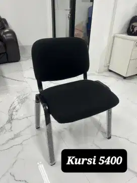 Kursi kantor hadap