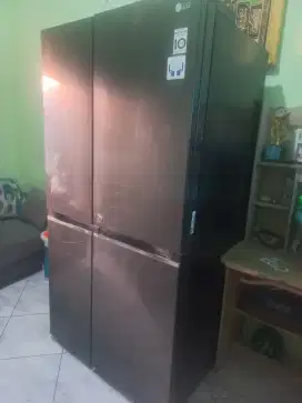 Lemari Es 2 Pintu Besar Side by Side