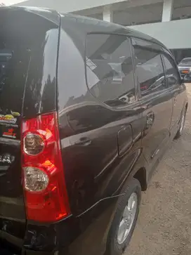 Daihatsu Xenia 2009 Bensin
