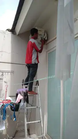 Perbaikan AC, Modul eror/mati/lampu kedap-kedip,air bocor ke depan