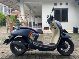Scoopy Fashion 2021