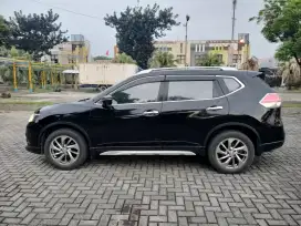 (Harga cash) Xtrail 2.5 At 2015