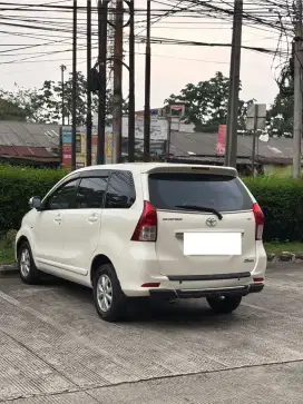 {Harga Cash} Toyota Avanza G Matic 2015