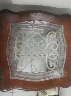 Meja 4 kaki kaca
