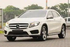 (DP 20jt) Mercedes Benz GLA200 AMG 2017
