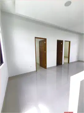 Utara Mall Pakuwon Dan RS JIH, Rumah Baru Dijual Murah Area Manukan