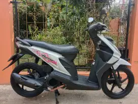 Honda beat karbu th 2011 tinggal gass