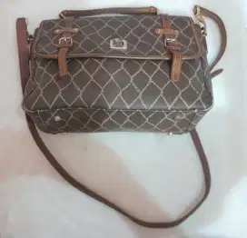 Tas brand BONIA