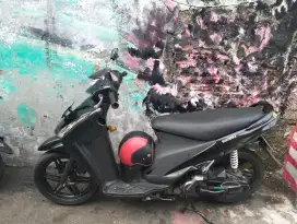 SUZUKI SPIN 125 2008 MOTOR BISA TT NO MIO