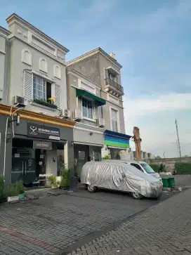 Disewakan ruang usaha /kantor dgn  partisi di citra lake sawangan