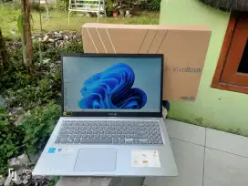 Asus Vivobook X513E Core i3 Gen 11 SSD Fullset Dus