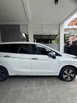 Jual xpander ultimate putih km rendah