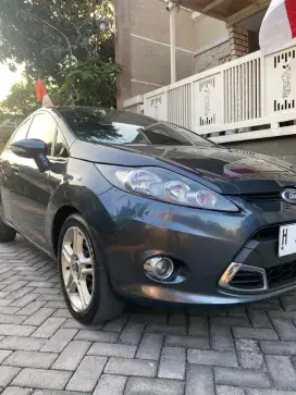 Fiesta 2012 S Matic istimewaa original luar dalam