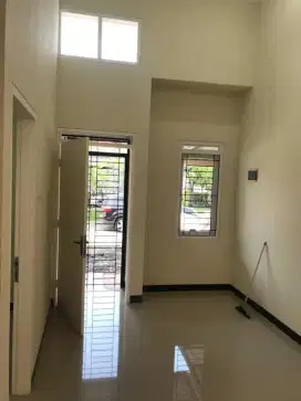 Disewakan Rumah Di Kota Baru Parahyangan