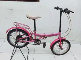 Sepeda lipat anak uk 16