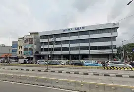 Sewa Office, Luas 150m2 di Wisma Abadi di Jl Balikpapan, Jakarta Pusat