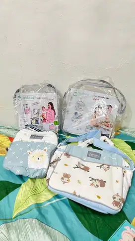 Tas bayi / diapers bag marek omiland dan moms baby