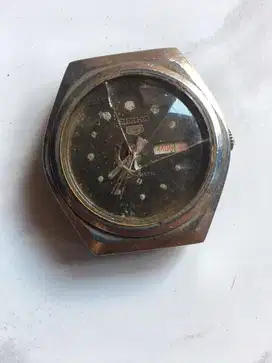 Jam tangan seiko BAHAN