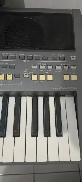 DIJUAL CEPAT KEYBOARD YAMAHA [PSR-S670]