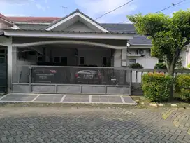 Dijual rumah siap huni di kemang pratama bekasi
