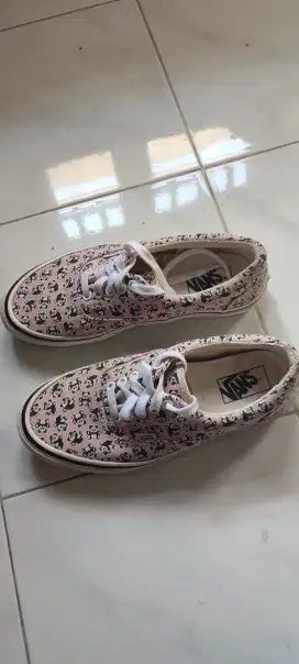 DIJUAL SEPATU VANS ORI UKURAN/ SIZE 40 KONDISI BAGUS HRG 300 ribu aja