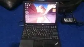 Jual laptop Lenovo ram 300Gb