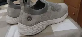 Dijual sepatu Airwalk wanita