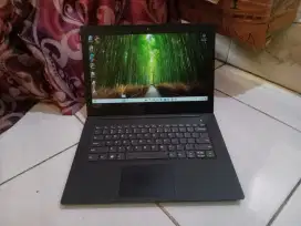 Lenovo V330 - 14Ikb Core.i5 Gen8 Ram 8gb Ssd 256gb Dual Vga