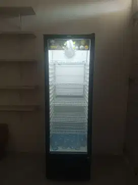 Dijual showcase