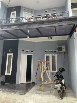 Dijual Rumah Tingkat di Tanjung Barat dekat AEON Mall