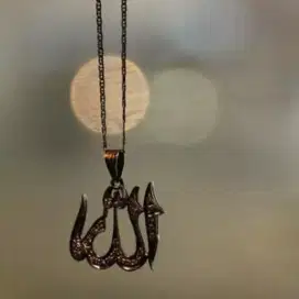 Mencari pekerjaan halal