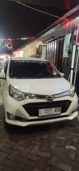 Dijual mobil istimewa ada kamera belakang Daihatsu Sigra R 2017 manual