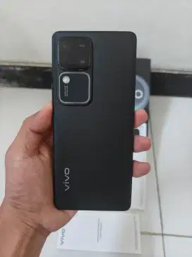 Vivo v30 8/256gb hitam mulus