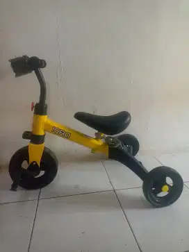 Sepeda Iora 3in1