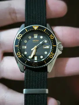 Seiko Mini Diver Quartz