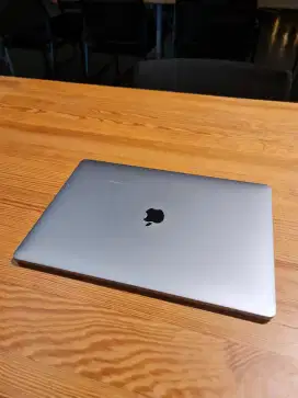Jual BU laptop macbook pro 2018 15inch 16/512GB