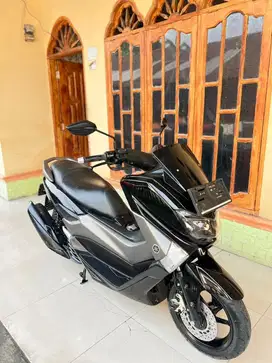 Jual nmax old non abs tahun2017 lengkap