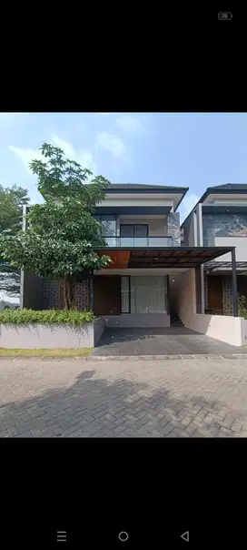 Dijual Rumah di Greenlake Citraland di Wiyung di Surabaya