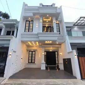 Dijual Rumah Cluster Modern Classic Rooftop di Jagakarsa Jakarta Selat
