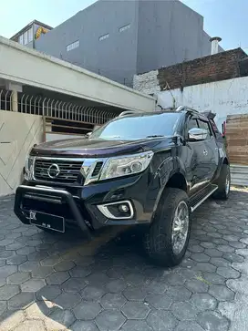 Antik Nissan Navara VL 2015 Pmk 2016 AT Diesel Full Aksesoris Low Odo