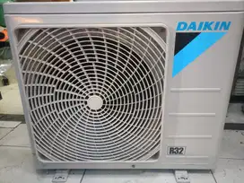 Jual outdoor AC split Daikin 1pk 95% type RC25NV