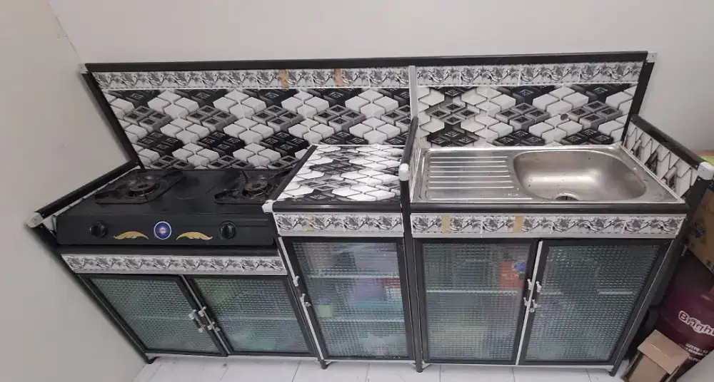 Meja kompor wastafel 5 pintu