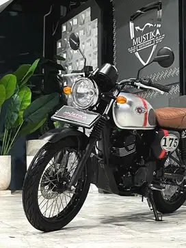 Istimewa ODO 9RB‼️Kawasaki W175 Se th 2018 - Ayu Mustika